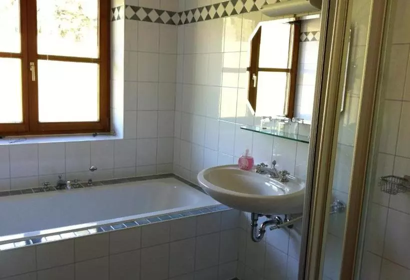 Majatalo Bio Schiessentobel