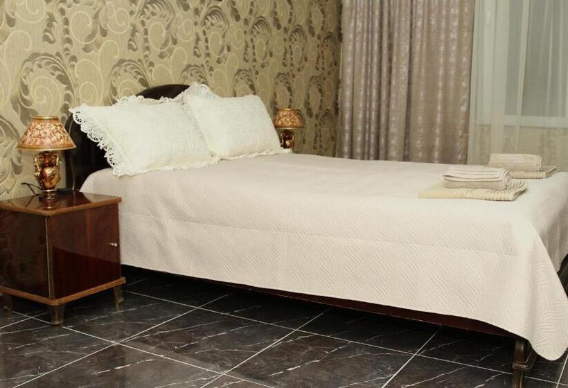 پانسیون Georgian Hosts Tbilisi