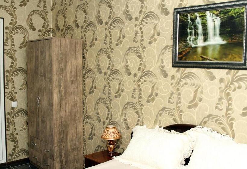 پانسیون Georgian Hosts Tbilisi