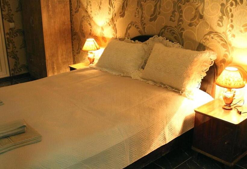 پانسیون Georgian Hosts Tbilisi