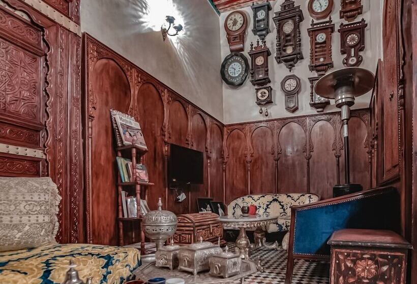 펜션 Riad Mama H&k