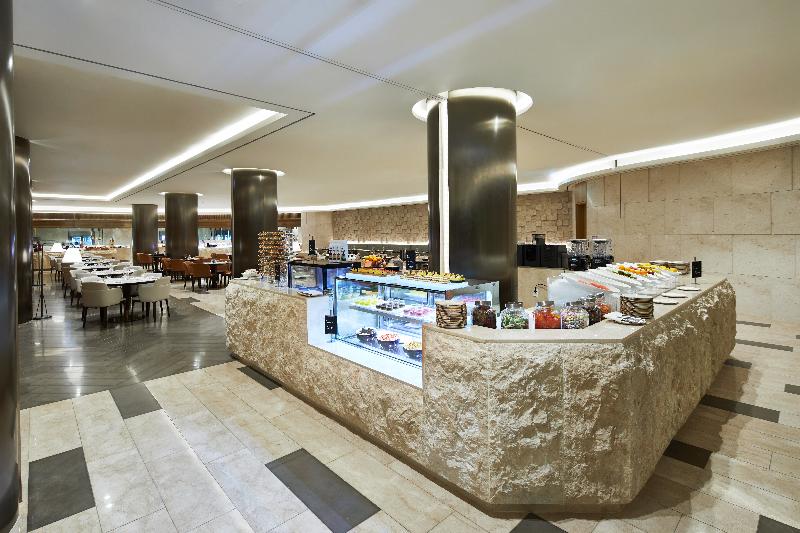 Hotel Landing Jeju Shinhwa World