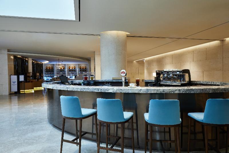 Hotel Landing Jeju Shinhwa World