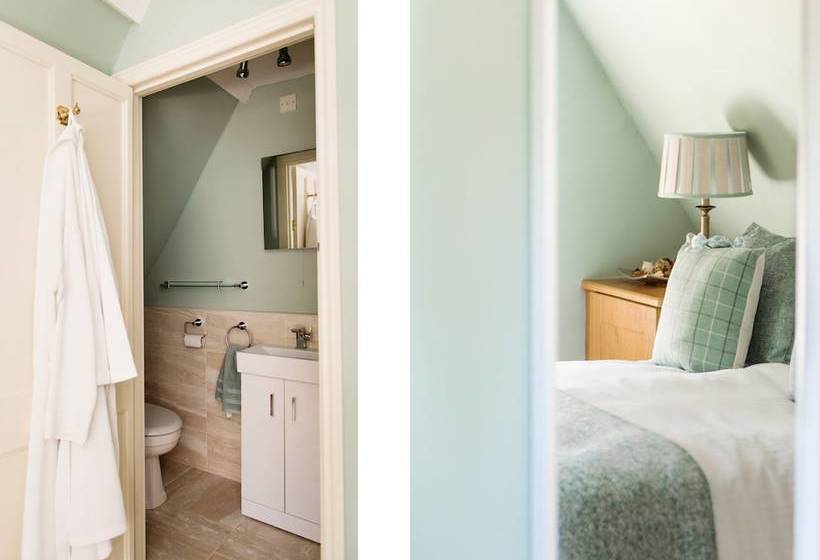 민박 Russell House