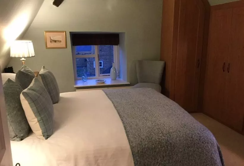 Aamiaismajoitus (B&B) Russell House