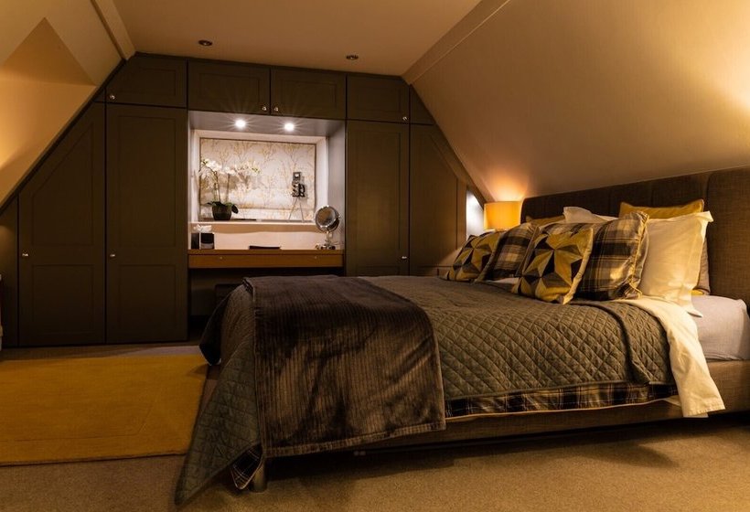 민박 Russell House