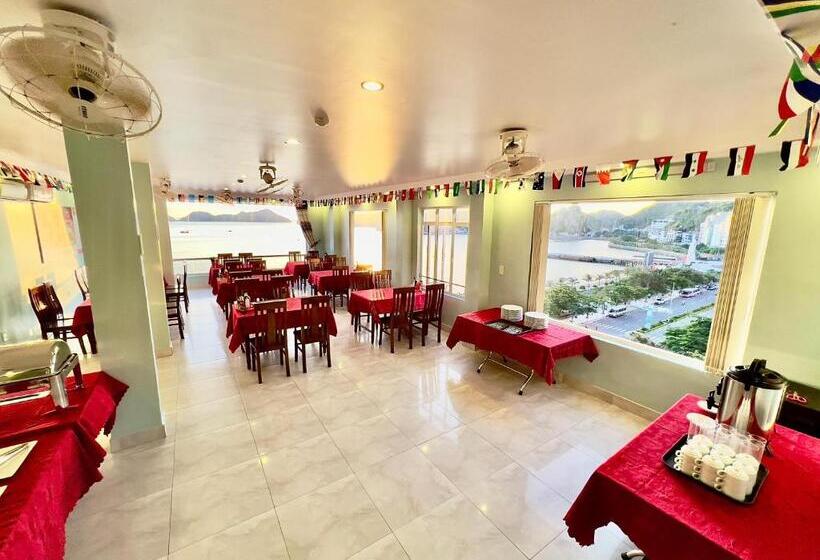 هتل Phoenix Flower