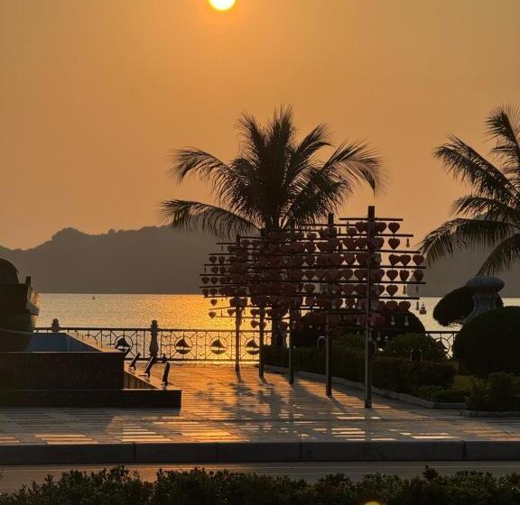 هتل Phoenix Flower