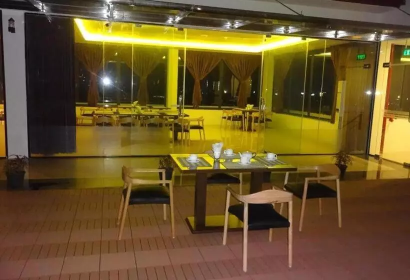 Hotel Virati