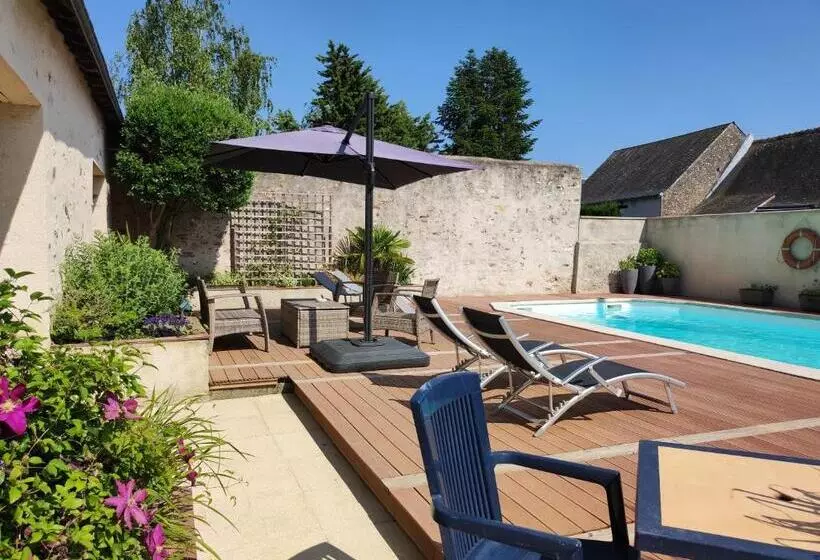 Aamiaismajoitus (B&B) La Hautée Des Francs