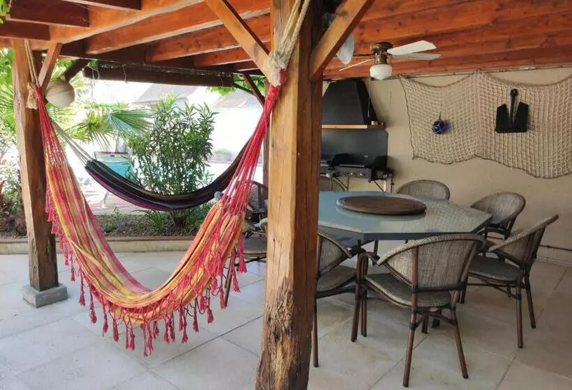 Aamiaismajoitus (B&B) La Hautée Des Francs