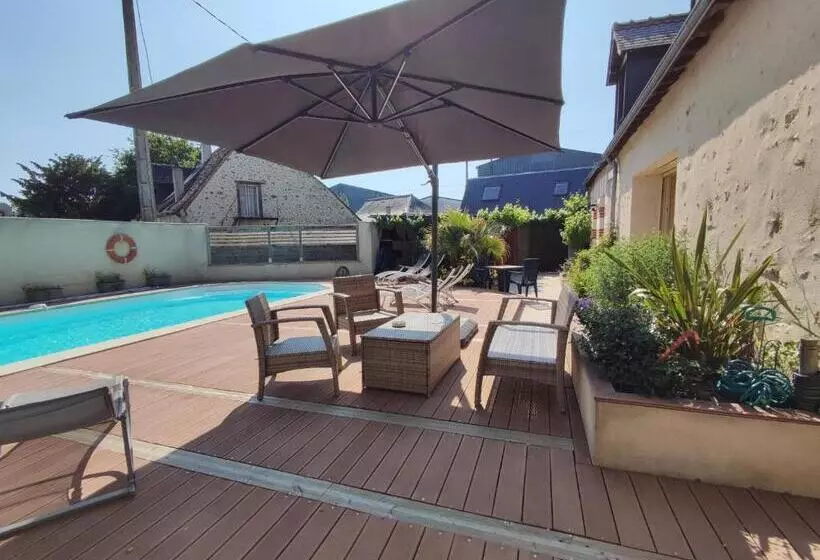 Aamiaismajoitus (B&B) La Hautée Des Francs