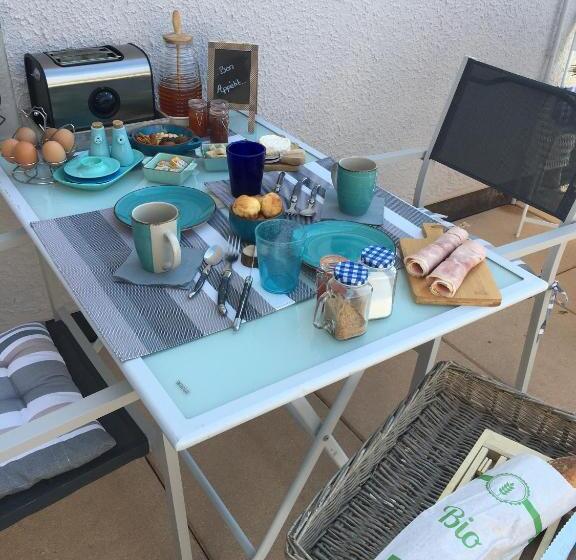 تختخواب و صبحانه Chambre D Hotes L Intemporelle