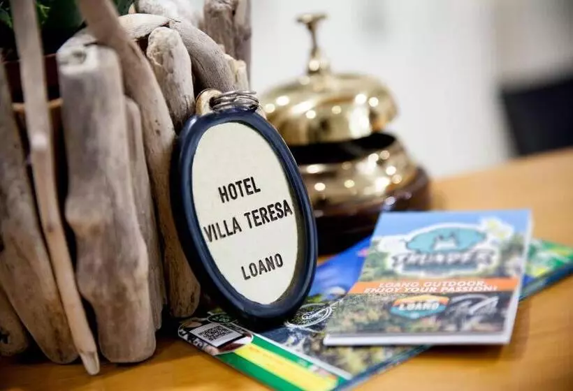 ホテル Villa Teresa
