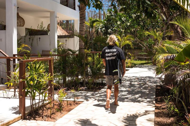 Ohana S Beachfront Resort & Beach Club