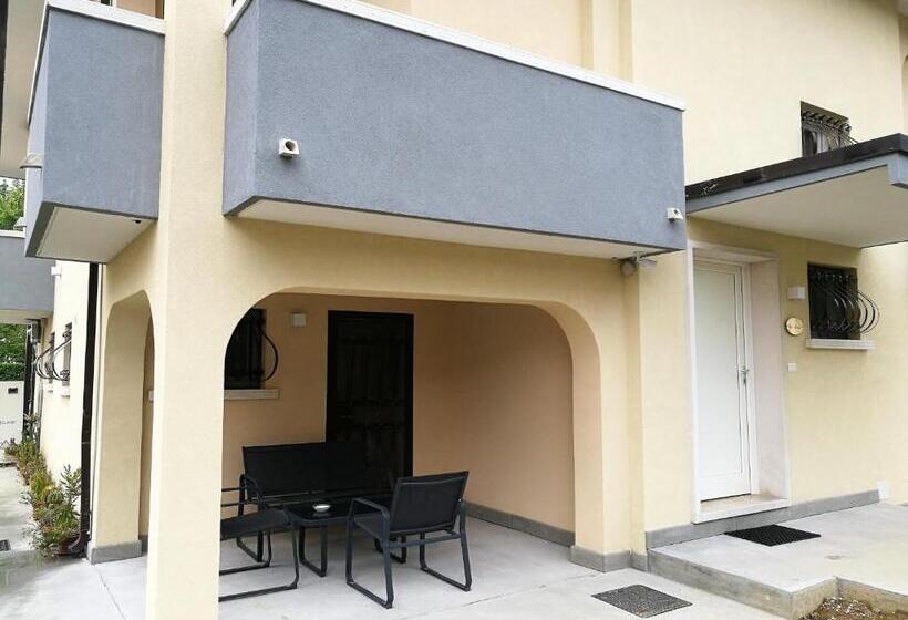 پانسیون Ca  Nadia