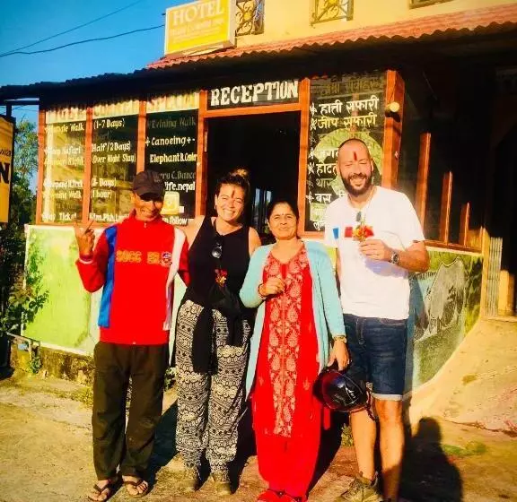 تختخواب و صبحانه Tiger Corner Inn Homestay
