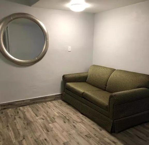 Hotelli Bay Breeze Inn Bradenton Downtown