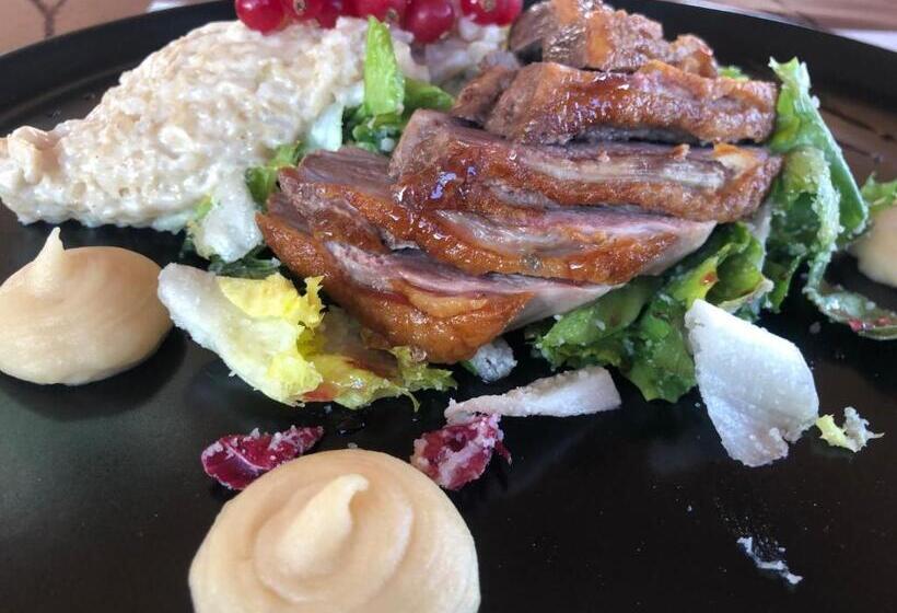 Отель Complex Turistic Casa Anastasia