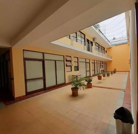 هتل El Andino