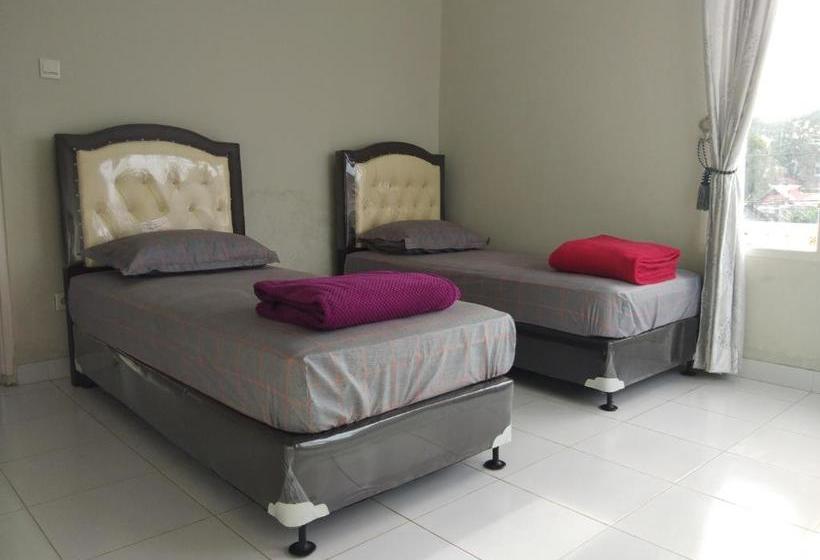 פנסיון Mandi Angin Syariah Homestay