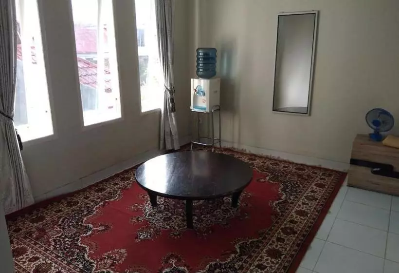 ペンション Mandi Angin Syariah Homestay