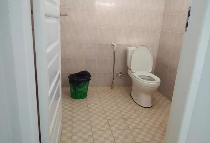 ペンション Mandi Angin Syariah Homestay