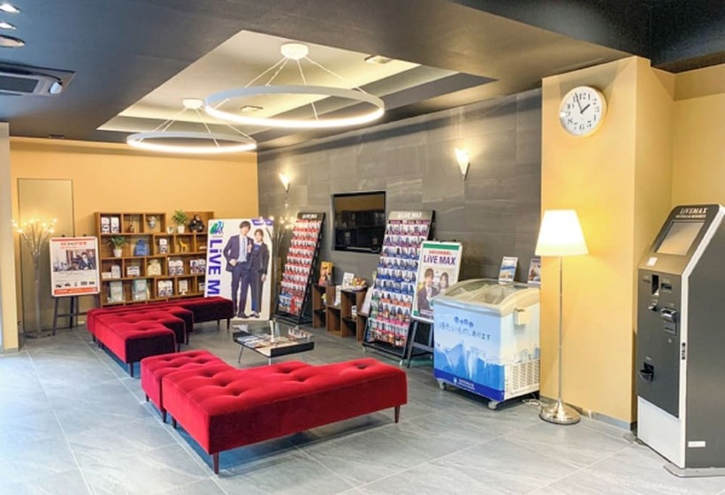 בית מלון כפרי Livemax Gifuekimae