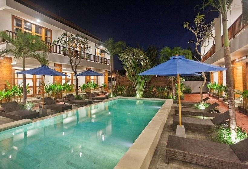 פנסיון Sahadewa Suites Residence