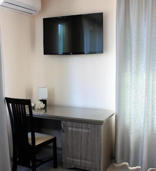 پانسیون Silva House