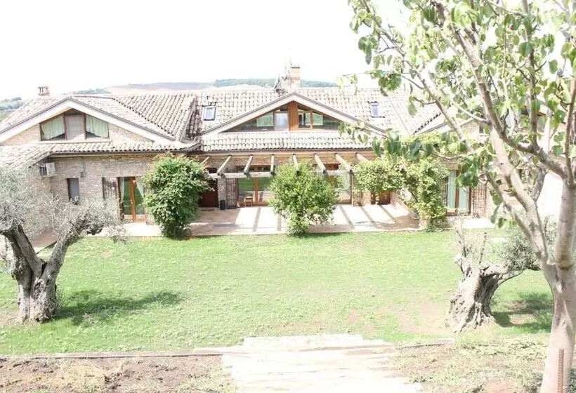 تختخواب و صبحانه Il Casale Della Gioia
