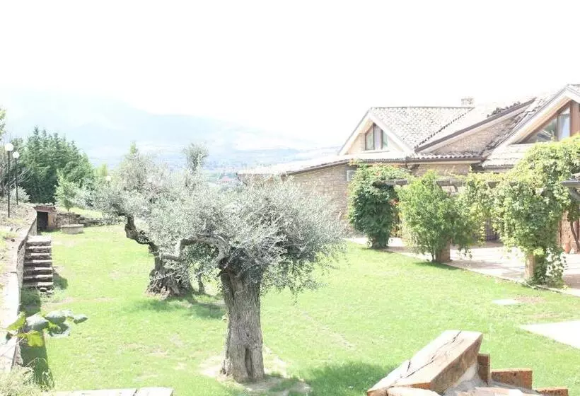 تختخواب و صبحانه Il Casale Della Gioia