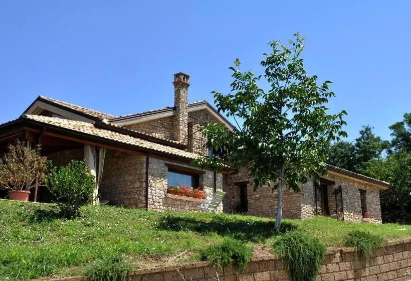 تختخواب و صبحانه Il Casale Della Gioia