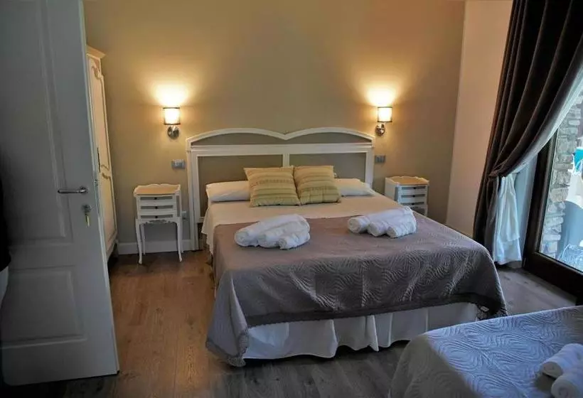 تختخواب و صبحانه Il Casale Della Gioia