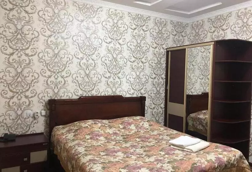 هتل Giza Grand