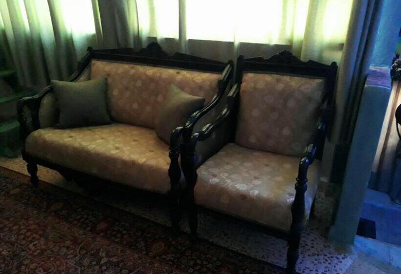 پانسیون Soufan Guest House