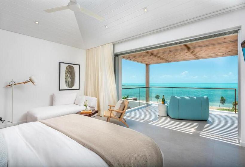 استراحتگاه Beach Enclave