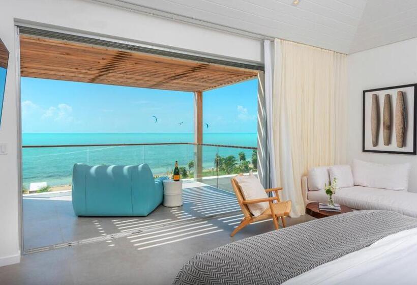 استراحتگاه Beach Enclave