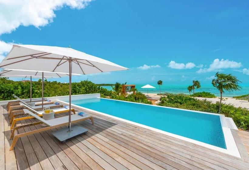 استراحتگاه Beach Enclave