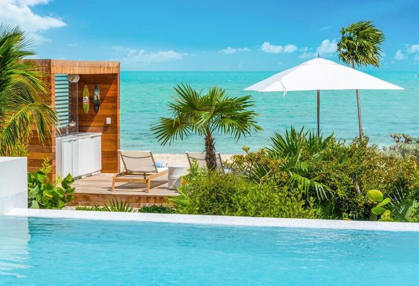 استراحتگاه Beach Enclave