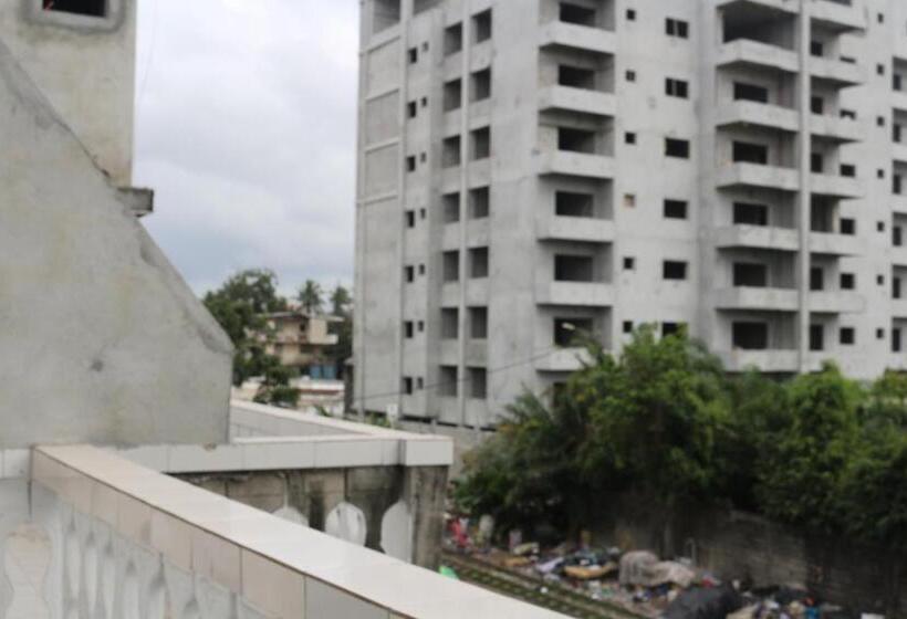 تختخواب و صبحانه Happy Welcome Bietry