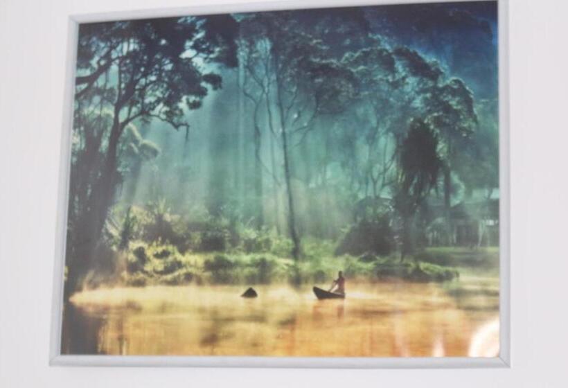 تختخواب و صبحانه Happy Welcome Bietry