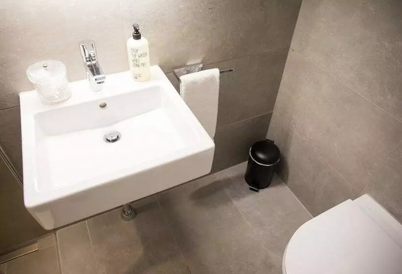 هتل Gubelhof Suites