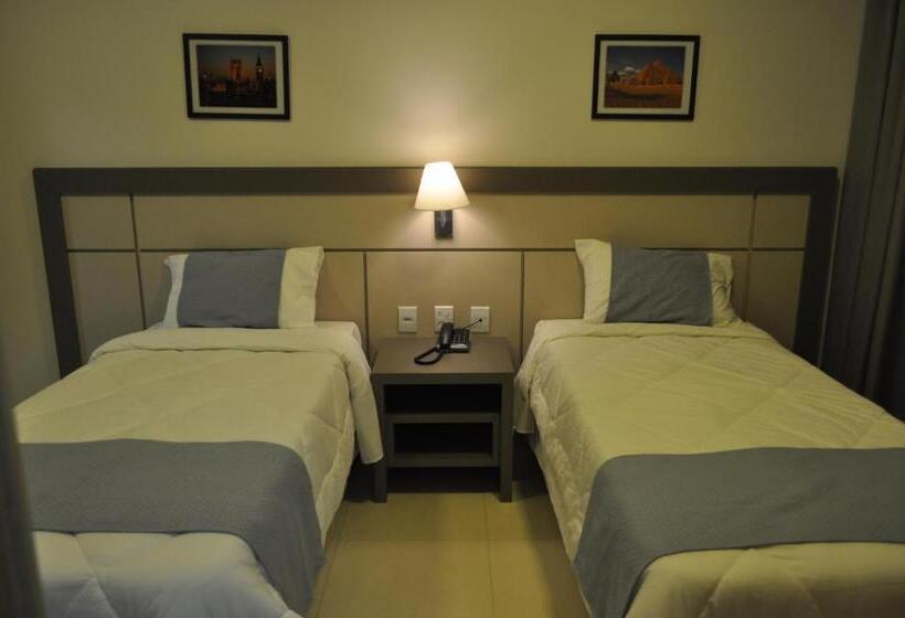 Отель Hospedare