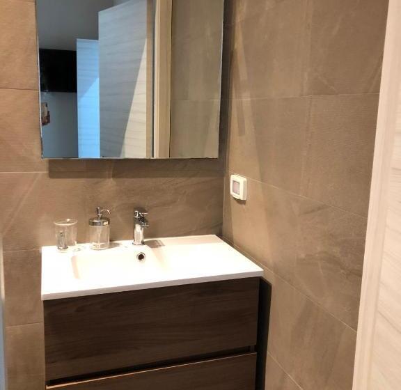 بنسيون Elena Rooms