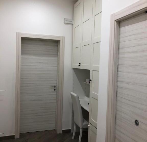 بنسيون Elena Rooms