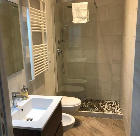 بنسيون Elena Rooms