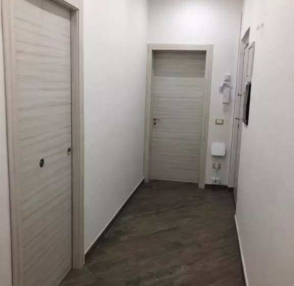 پانسیون Elena Rooms