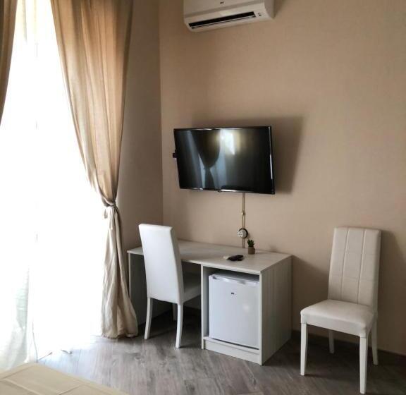 بنسيون Elena Rooms