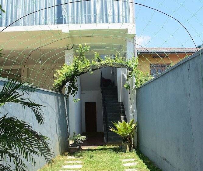 Bed and Breakfast Avendra Villa